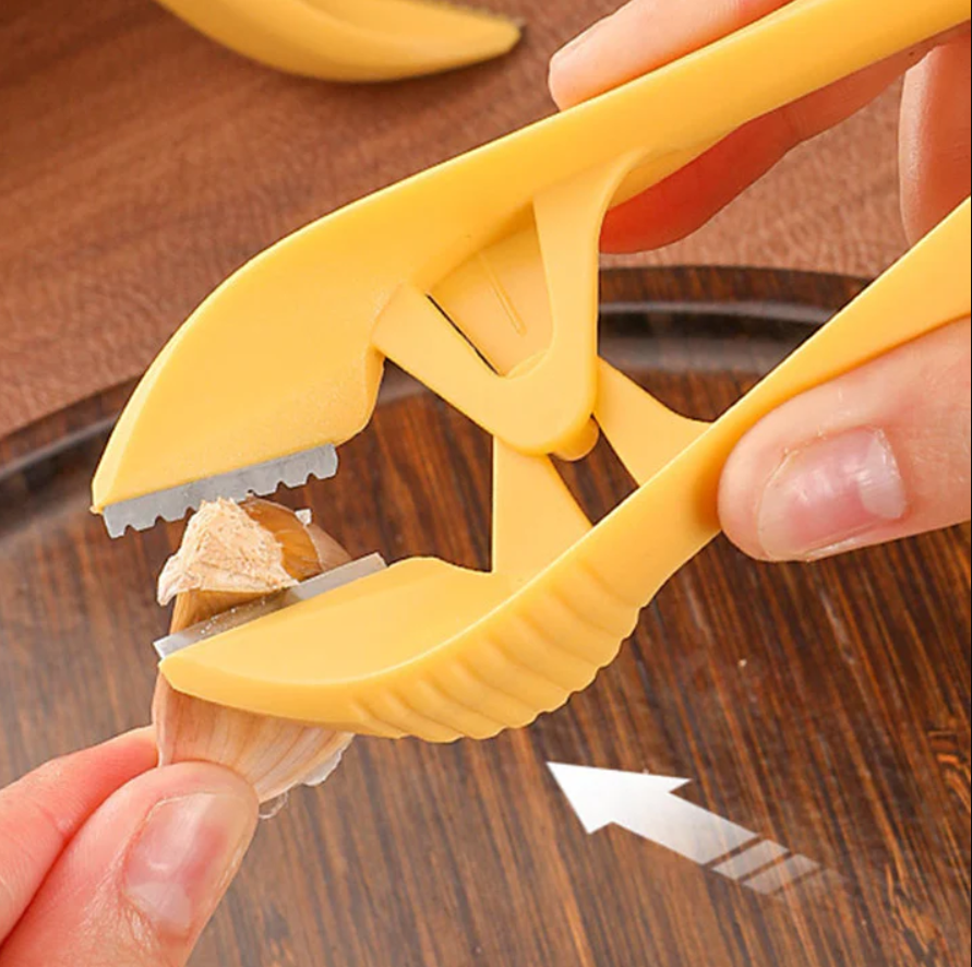 Fast & Portable Garlic Peeler - Buy 1 Get 1 Free