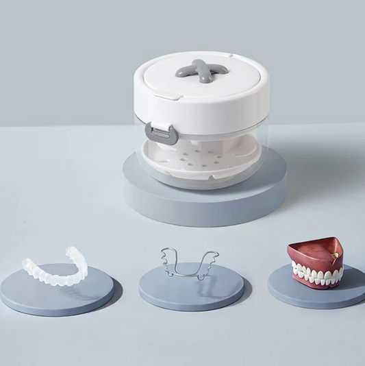 All-in-One Retainer Storage Case