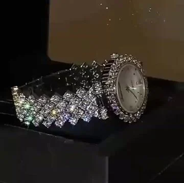 Women's Luxury Watch and Bracelet Set