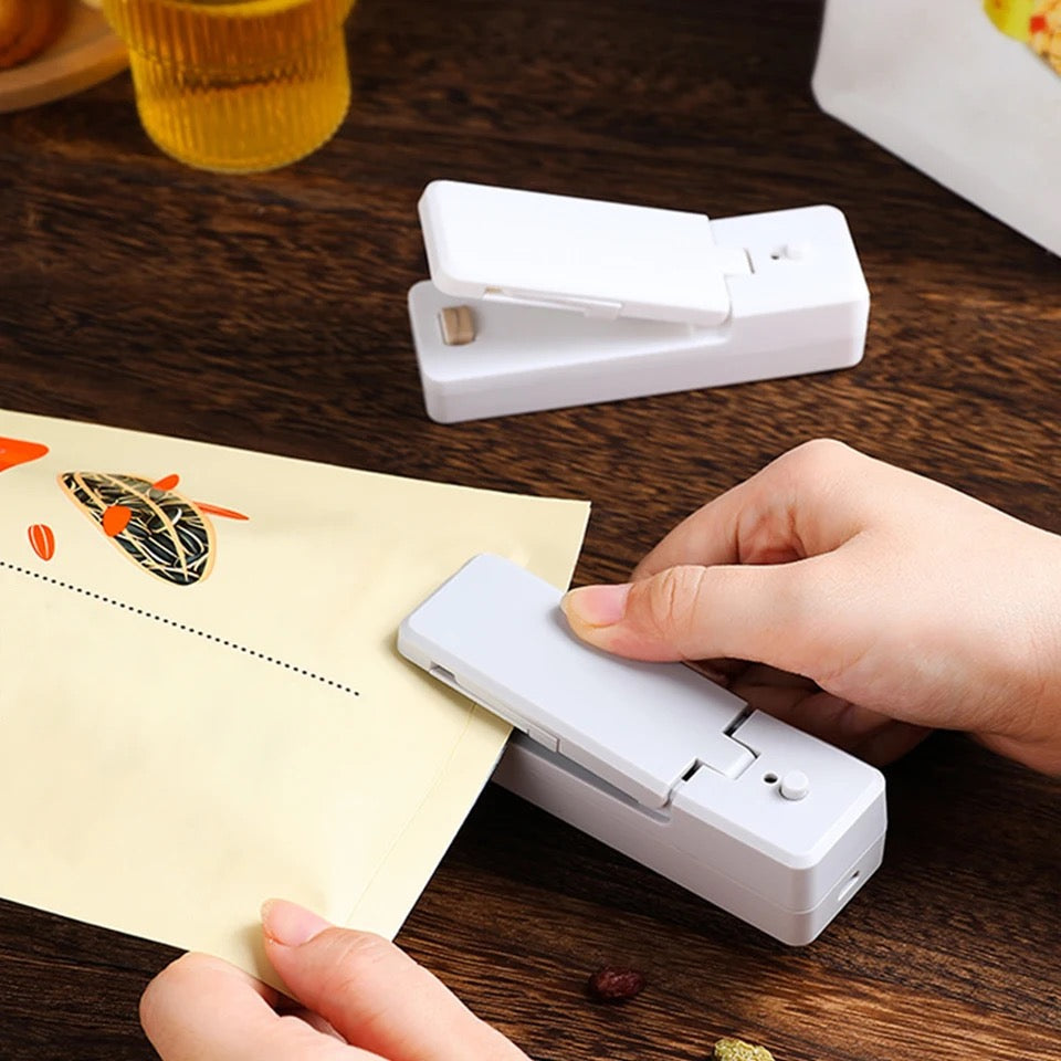 2 IN 1 USB Chargable Mini Bag Sealer Heat Sealers With Cutter Knife