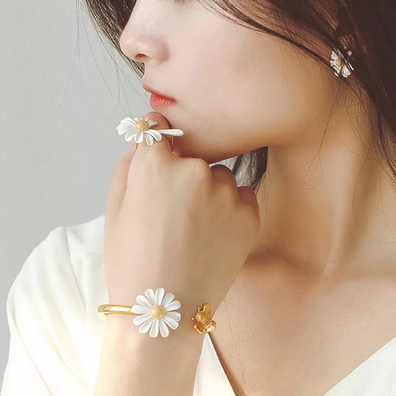 Korean Daisy Jewelry Set