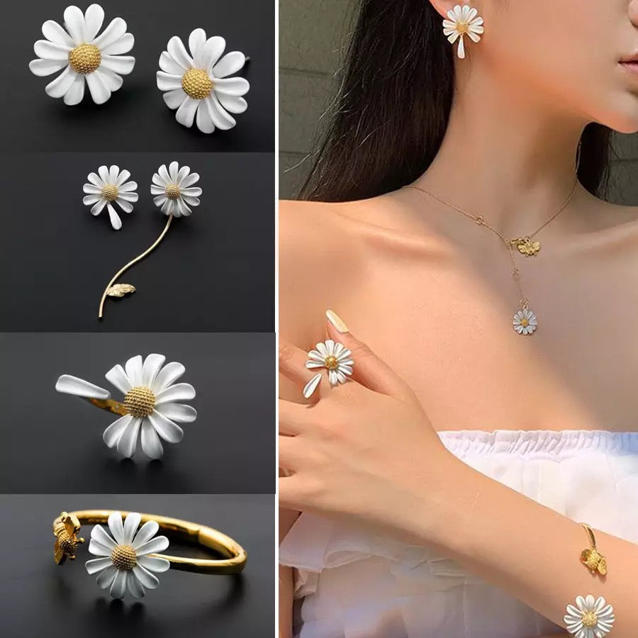 Cute Korean Daisy Jewelry Set